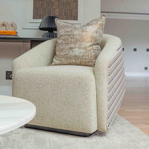 CURVED ARMCHAIR
